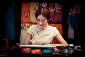 国风美女与诗词，相得益彰之美图片