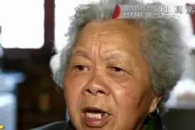 上海一家6口住14㎡，儿子和女婿同睡，外孙女睡悬空床，压抑坏了图片