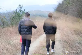 26岁帅哥持续低烧查出感染艾滋病：只因“发小”扭曲的爱图片