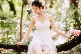 有什么办法可以大胆将胸前领子太低的衣服穿出去，而不用担心走光图片