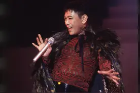 怀念！70年代香港巨星罗文离世18周年，一生传奇爱提携后辈图片