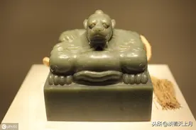 刻有“受命于天，既寿永昌”的传国玺，只是玉玺文化的一部分图片