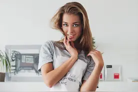 INS风绝美少女私房写真，完全停不下来图片