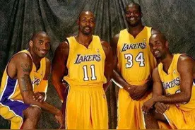 04年总决赛“活塞5虎”KO“湖人F4”，惊现“神定律”，真是准图片