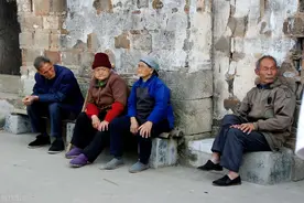 农村老人每月生活费开销需要多少钱？图片