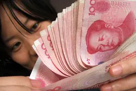 孩子的手指长度和母亲的收入有关联，收入高手指可能更短图片