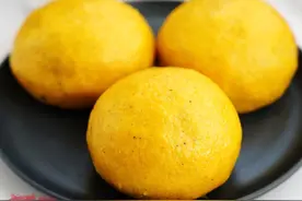 每次见到这野菜我都要揪点，回来包大菜团子，家里老人可爱吃了！图片