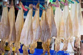 买干鱿鱼，选“大的”还是“小的”？口感差别大，学会别挑错了图片