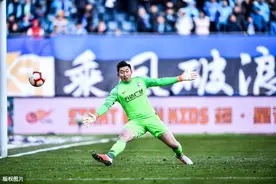 对比丨张翀与徐嘉敏，谁能成为大连人新赛季主力？图片