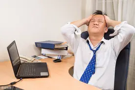 32岁，月薪2万的职场人，三年没有得到晋升，最终选择了主动离开图片