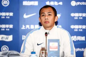 专访黄政宇：脚踏实地不断提高自己，希望未来有机会为国足出战图片