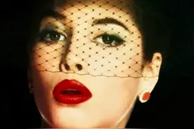 奥黛丽·赫本代言，创11亿美元营收，曾经露华浓为何如此风光？图片