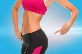 担心深蹲会练粗大腿？女生学会这4个动作，对臀部肌肉刺激会更好图片