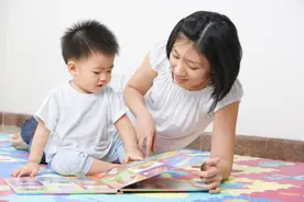 0-3岁的孩子参加早教课？很多内容在家跟爸爸妈妈就可以完成图片