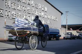 一辆三轮车走街串巷，很多人看不上，其实收入会让你意想不到图片