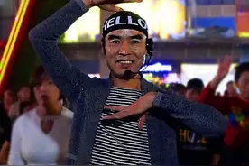 贵阳花果园网红广场舞幕后推手：一个拉丁舞者的自我革新图片