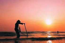 血战到底！海明威笔下的老渔夫，内心还是曾经那个少年图片