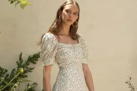 碎花裙怎么也穿不好看？牢记这五种搭配，时髦好穿，堪比专业博主图片