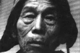 奇人丁兴来：在小山村称帝，10年控制了8个村，册封55位皇妃图片