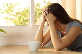 结婚3年，老婆拒绝与老公同床，竟因自己是石女！石女有何不同？图片