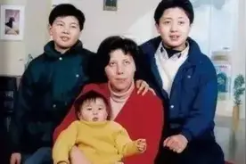 70岁上海犹太妈妈培养出两个亿万富翁，她的育儿秘密是什么？图片