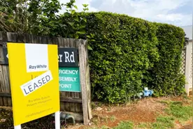 澳大利亚阳光海岸租赁市场空置率不足1% 租客被迫睡车里图片