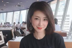 52岁日本美女分享冻龄诀窍，只因做到了这6点，普通人也可以模仿图片