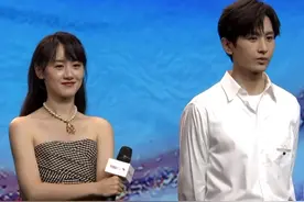 避嫌到这种程度，成毅袁冰妍的求生欲也太强了吧图片