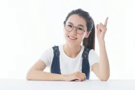 初中期末考试优秀作文：《感谢你，让我成为更好的自己》图片