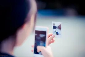 发错信息给上级带来的尴尬，如何化解将尴尬降到最低？图片