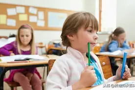 如何为幼儿选购文具？分享一份安全指南，教你为孩子科学挑选文具图片