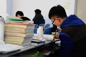 为不影响考研，北工大一男生卫生间自宫：真正的自律，绝不是自虐图片