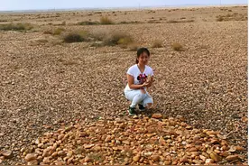 克拉玛依乌尔禾路遇魔鬼城到艾力克湖，找寻彩色的精灵金丝玉图片