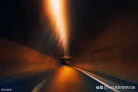相遇与陌路图片