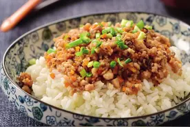 「冷冷私房菜」好料出好味——香菇肉酱饭图片