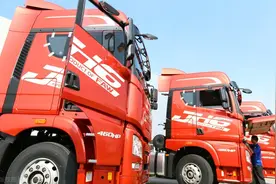 一汽解放深度解析：中重型车之王，构建智能物流新大陆图片