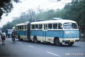 80年代中国：朴实无华的时代，“看后总想哭，因为再也回不去了”图片