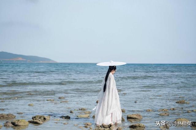 春草绿，离别时。最美飞花令——别