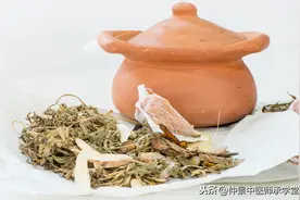 月经期不能吃中药？什么情况可以吃？纪大夫给您说个明白。图片
