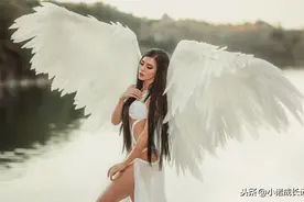 天使爱众生，而魔鬼只爱自己图片