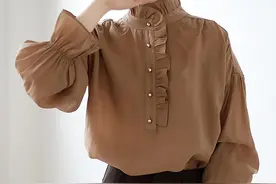秋季必备的一款“法式小衫”，优雅大气又端庄，搭西装裤穿特温柔图片