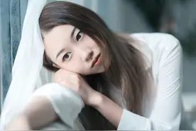 婚姻出现问题后会心情低落，我们应该如何从负面情绪里走出来呢？图片