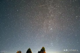 陪你去看流星雨 英仙座流星雨来了图片