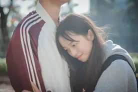 学会这十句哄女孩子开心的语句，让女生对你爱慕之心图片