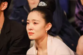 华宵一：在她的舞蹈和一颦一笑间，终于懂得古代昏君的心态了图片