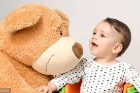 宝宝的开口时间，代表他的智商？你信吗？你家孩子多大会说话图片