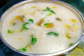 皮蛋瘦肉粥图片