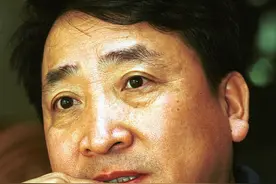 姜昆当年为啥批评《曲苑杂坛》？汪文华失业和他有关吗？图片