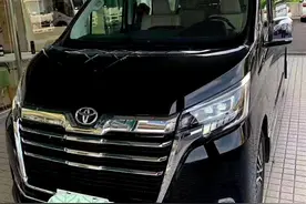 全新柴油MPV—丰田Granvia格兰维亚2.8T 实拍解析图片