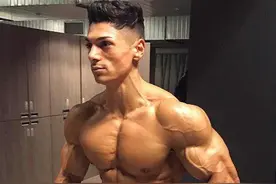通过三个动作打造强壮手臂，再配合深蹲，让整个身体更有力量图片